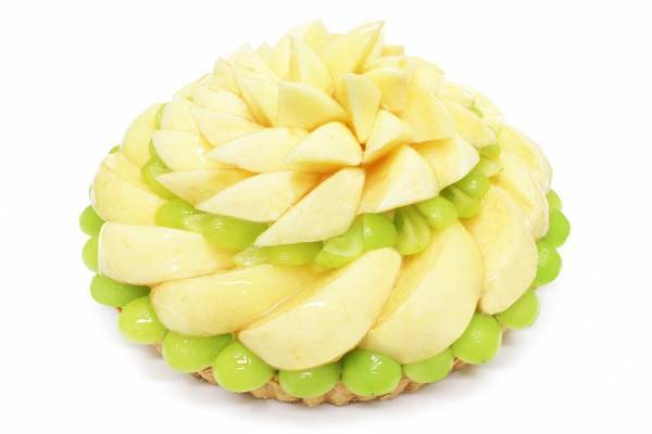 カフェコムサの“桃”ケーキ - 甘くみずみずしい果肉を堪能、桃×マンゴーの限定パフェも