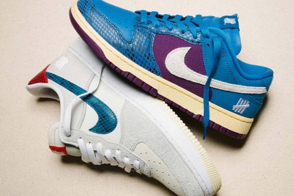 ナイキ×アンディフィーテッドのコラボスニーカー“蛇柄”スウッシュの「エア フォース 1」