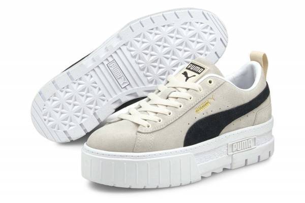 プーマのウィメンズ厚底スニーカー「メイズ」に新色、“ベージュ×黒”やコーラルオレンジ