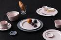 ユミコ イイホシ ポーセリンの食器「アンジュール」に新色“さくら雲”、桜着想のマットピンク
