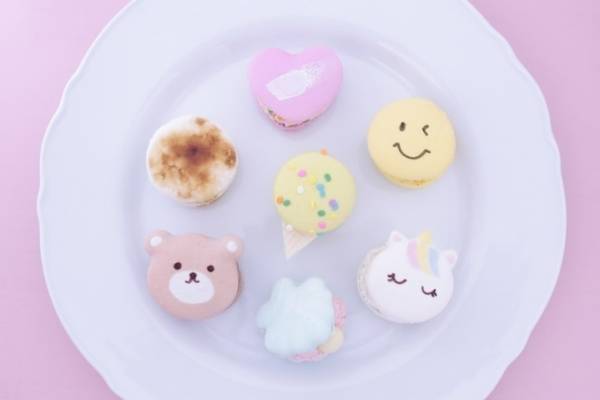 トゥンカロン専門店​「リ​​コルヌ」京都太秦に、ユニコーンや貝殻の“太っちょマカロン”