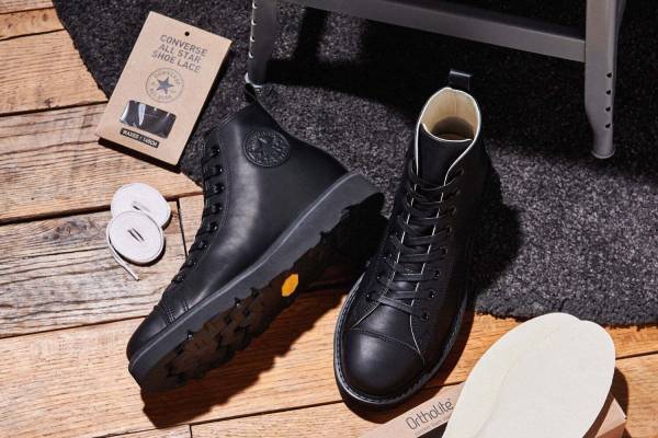 コンバースのレザースニーカー、張り替え可能なアウトソールなどで“お気に入りを長く愛用”