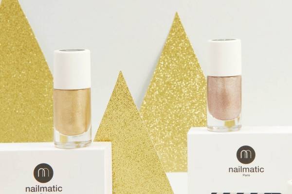 仏ネイルブランド「ネイルマティック」21年秋コスメ、繊細グリッターのメタリックカラーネイル