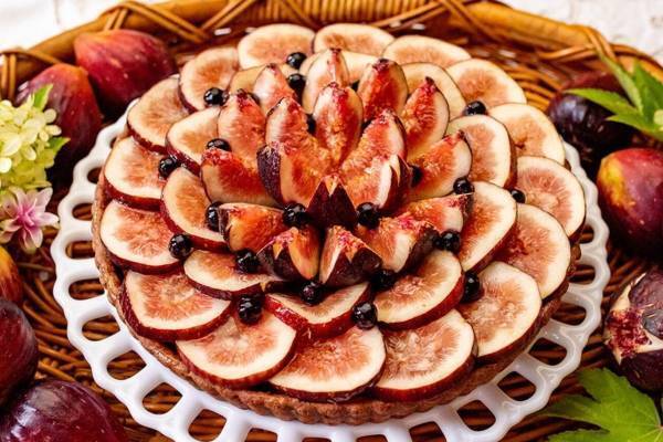キル フェ ボンからイチジクの限定タルト - ショートケーキ風、希少な“朝採り”イチジクなど全6種