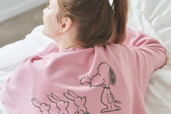 ジェラート ピケ「ピーナッツ」新作ルームウェア、ヴィンテージスヌーピープリントのスウェットやTシャツ