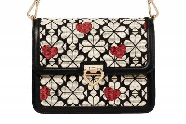 ケイト・スペードから“スペード フラワー”柄トートバッグや“NY”着想パンプス、期間限定ショップで