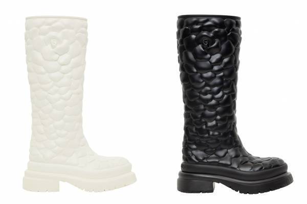 ヴァレンティノ“アトリエローズ”が咲き誇る新作ラバーブーツ