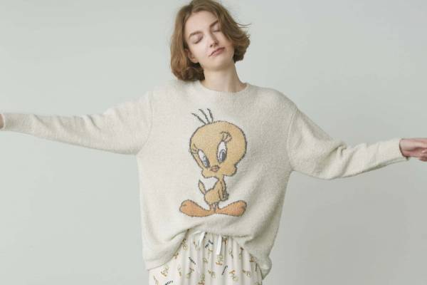 スナイデル ホーム「トゥイーティー」ルームウェア、“ふわふわ”ルームシューズやフェイス型ポーチも