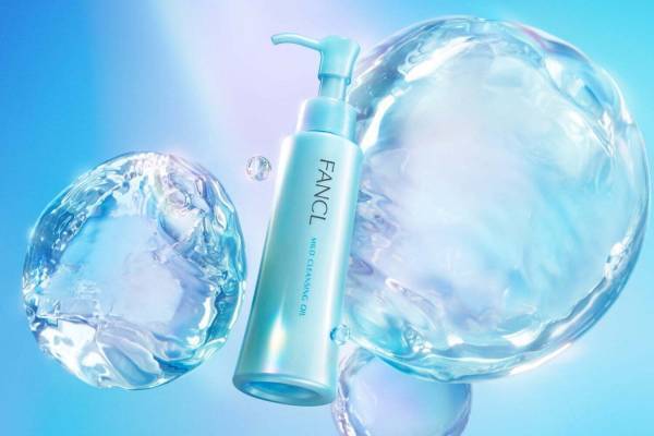 ファンケルの人気「マイルドクレンジングオイル」進化、高いクレンジング力＆潤いやバリア機能も