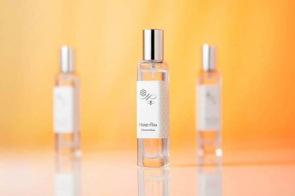 ハニーロア“キンモクセイ”の香りの「フレグランス オスマンサス」限定発売