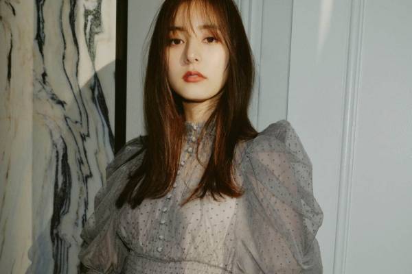 スナイデル21年秋新作ドット柄チュールドレス&リボン付きレイヤードワンピなど、モデルに新木優子