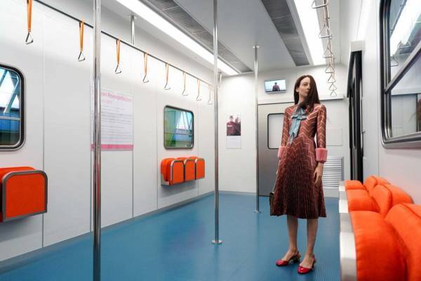 グッチの没入型展示「グッチ ガーデン アーキタイプ」展が東京・天王洲で、広告ビジュアルの世界観を表現