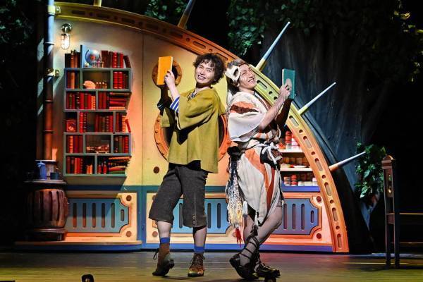 劇団四季新作ミュージカル『はじまりの樹の神話』全国公演、岡田淳のベストセラー小説が原作