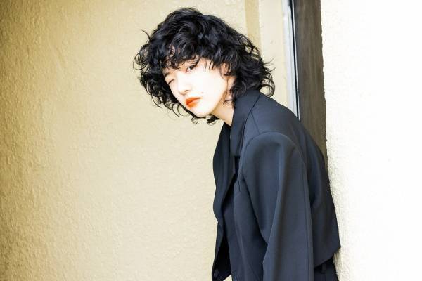 あいみょん新曲「ハート」清野菜名＆坂口健太郎出演ドラマ『婚姻届に判を捺しただけですが』主題歌に