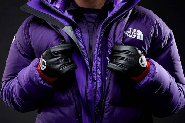 ザ・ノース・フェイスの“高機能”ウェア、防寒性を高めたダウン「ヒマラヤンパーカ」や防水透湿ジャケット
