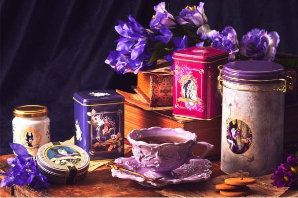 ディズニーヴィランズ「マレフィセント」主役のティーセット、ルピシアのオリジナル紅茶入り