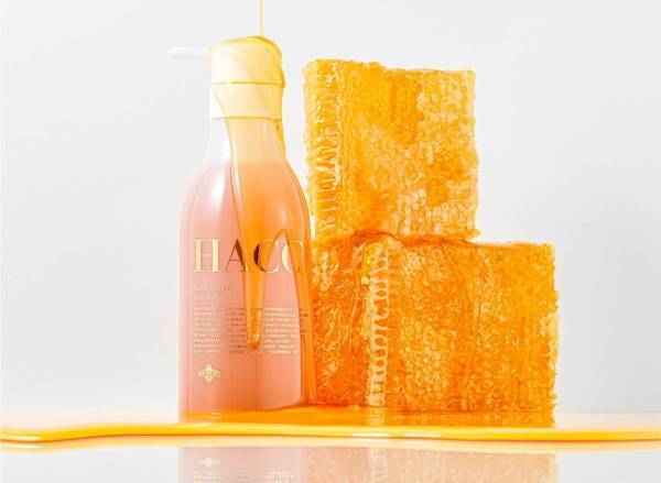 HACCI「ボディウォッシュ ビーハグ」“まるで熟成はちみつ”甘い香りのはちみつ配合ボディソープ