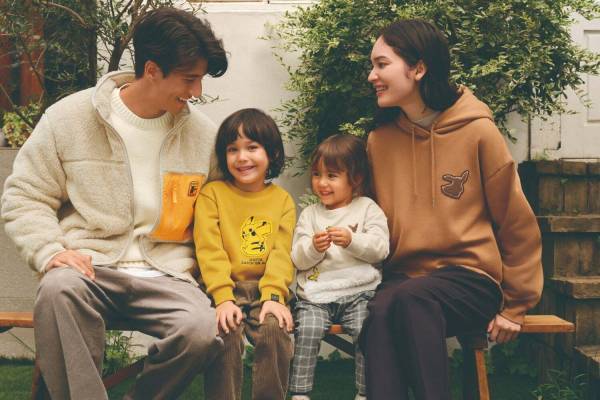 GU新作「ポケモン」ウェア、“HOMEキャンプ”がテーマのピカチュウパーカや初登場ベビーウェア