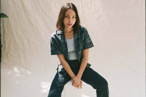 サタデーズ ニューヨークシティから初のウィメンズコレクション、アウトドア×ナチュラルなウェア