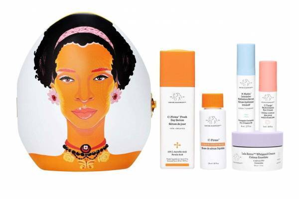 ドランク エレファント21年クリスマスコフレ、日本上陸“ほやほや”スキンケアのパーティバッグ風コフレ