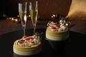 フォーシーズンズホテル東京大手町21年クリスマスケーキ、チェリーのコンポートを入れたピスタチオムース