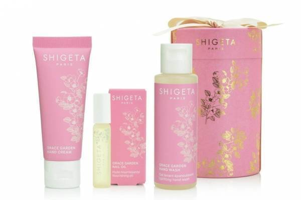 シゲタ パリ2021年クリスマスコフレ、“残り香までローズ香る”ハンドクリームやネイルオイル
