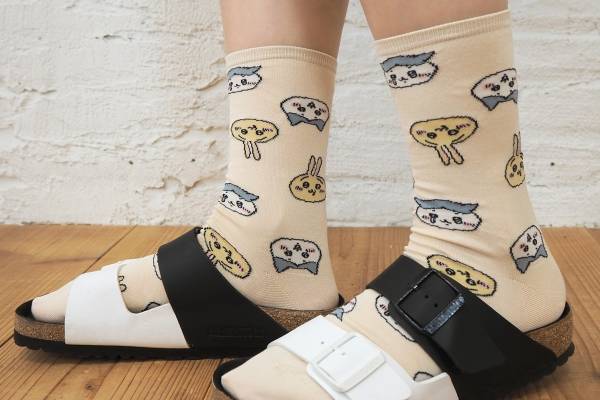 「ちいかわ」ソックスが靴下屋で限定発売 - ちいかわ＆ハチワレの総柄やワッフル刺繍入りなど