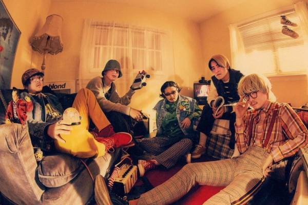 Kroiの新曲「Juden」含む最新EP『nerd』全6曲収録、DVD盤にはツアーライブ映像も