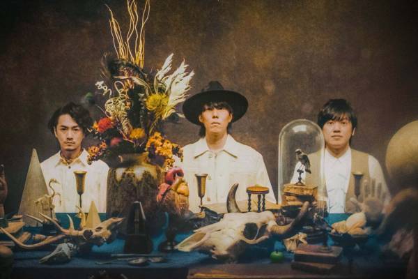 RADWIMPSの新曲「MAKAFUKA」新作ゲーム『グランサガ』テーマ曲に、川村元気のアニメも