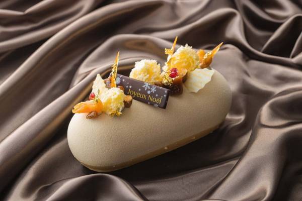 ジョエル・ロブション限定クリスマスケーキ“世界最高峰”ワイン使用の優美で甘い味わい