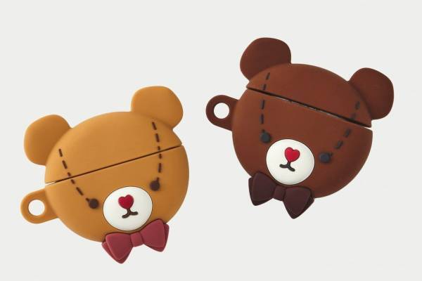 サマンサタバサプチチョイス新作“テディベア”AirPodsケースやビスケット風ウォレット