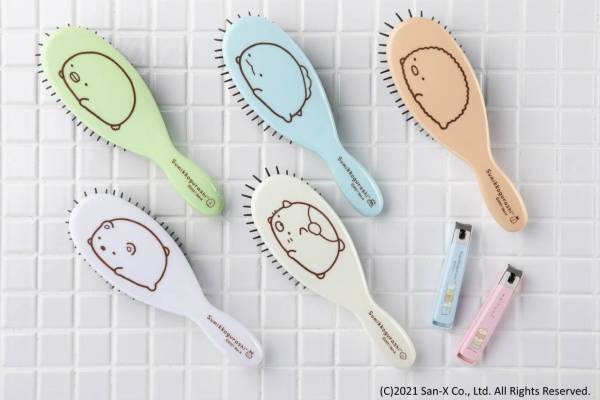 「すみっコぐらし」パステルカラーのヘアブラシ、人気キャラクター・とんかつが新登場