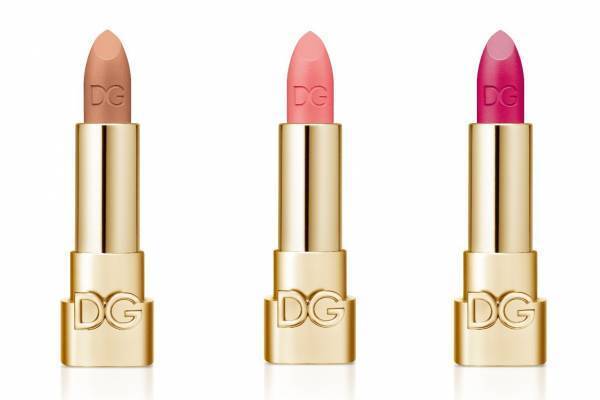 ドルチェ＆ガッバーナ ビューティ21年春の新色マットリップ、レース＆バロック調の着せ替えキャップも