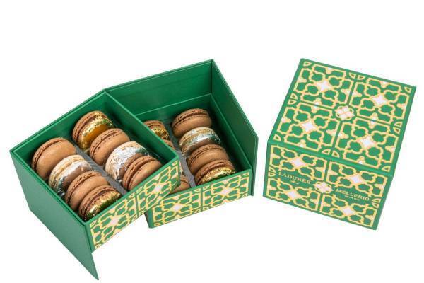 ラデュレ“世界最古のジュエラー”メレリオ・ディ・メレーとコラボした限定マカロンボックス