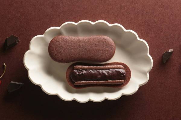 美十の「ミユカ」新作ラングドシャ、ラム酒香るショコラあんの冬限定スイーツ