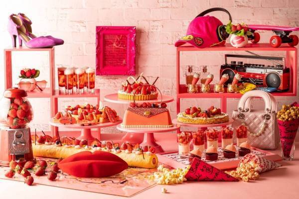 ヒルトン名古屋で33周年記念ストロベリーデザートビュッフェ、全24種の多彩なスイーツ堪能