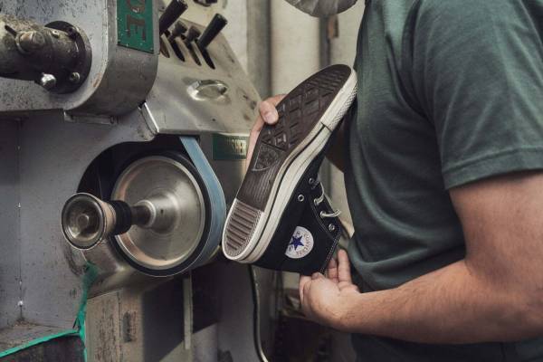 コンバースのスニーカーリペアサービス、「オールスター」や「ジャックパーセル」など対象