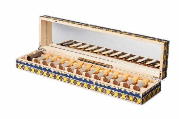 バイレード21年クリスマスコフレ、“木箱”入りフレグランス＆“リップだらけ”のメイクアップコフレ