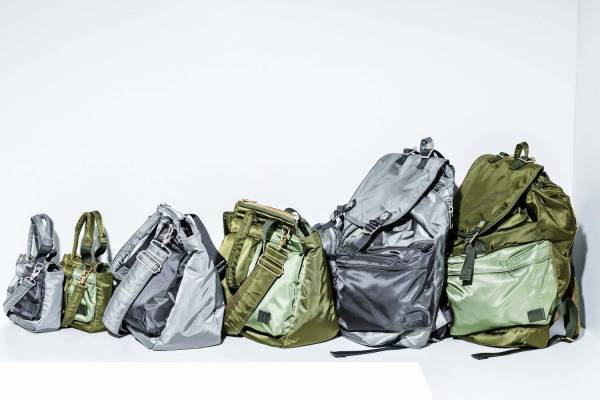 sacaiのクリスマスアイテム - ポーターコラボバッグや陶器のマグ、手編みのクロシェットバッグも