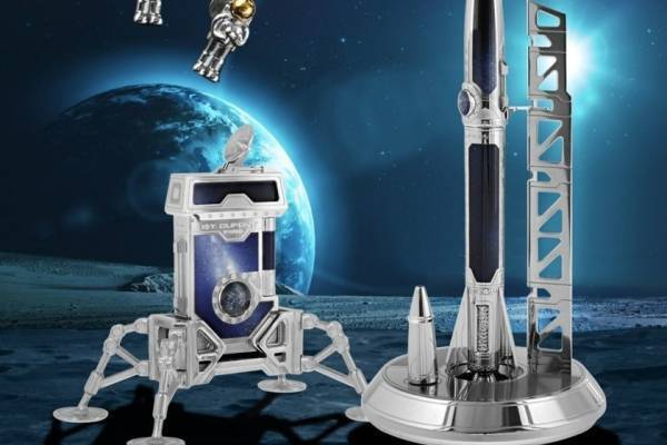 エス・テー・デュポン“宇宙”に着想を得た新作、銀河が広がる限定ライター＆万年筆
