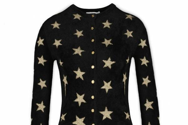 パコ ラバンヌ“デヴィッド・ボウイ”着想の星空ニットウェア、ゴールドに輝くバッグも
