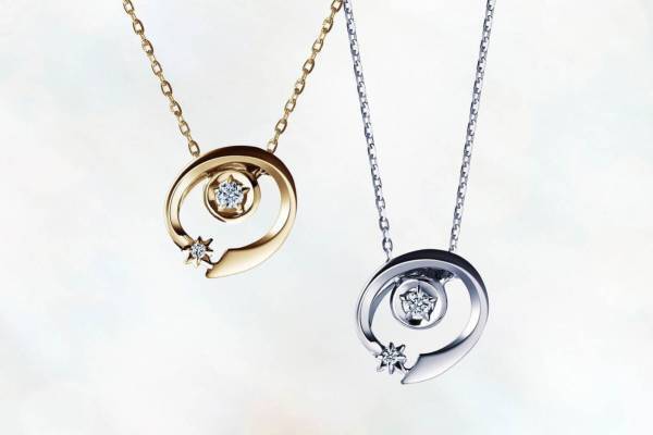 スタージュエリーのクリスマス限定ジュエリー、“流星”が潜むダイヤモンドネックレス