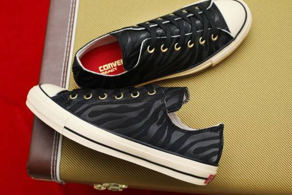 コンバース新作スニーカー、シックな“アニマル柄”の「オールスター 100」や「スター&バーズ」