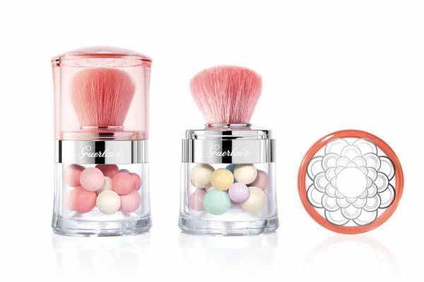 ゲラン22年春ベースメイク、“カラフルパール”のフェイスパウダーがミニサイズセットに