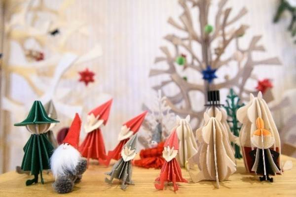 フィンランド大使館で“本場の”クリスマスマーケットを体験、インテリア雑貨や無料スイーツも