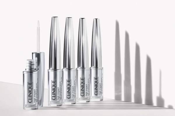 クリニーク新夜用まつ毛美容液「インパクト ラッシュ セラム」ハリ艶溢れる“しなやか”な自まつ毛に
