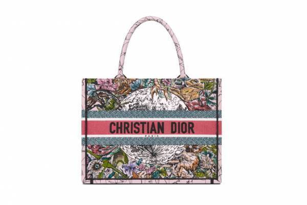 ディオール“フラワー刺繍×ピンク”のブックトートや“グリーン”の「サドル」バッグ、そごう横浜店限定で