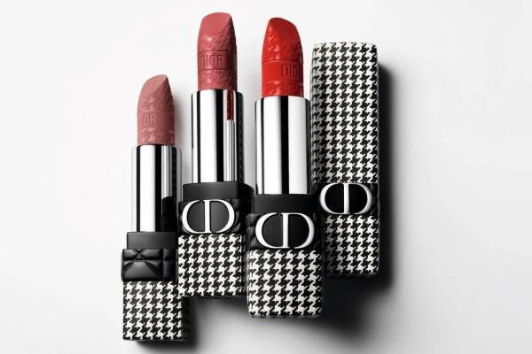 ディオール2022年春コスメ、“ニュールック”着想「千鳥格子」の限定リップ＆クッションファンデ