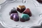 六本木ヒルズのバレンタイン2022、“ラメパウダー”輝くハート型チョコ＆“香り”テーマのショコラ