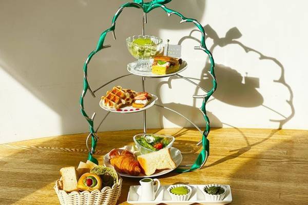 「パンとエスプレッソと自由形」抹茶アフタヌーンティー - 抹茶ティラミスやコロネ、食パン「ムー」も